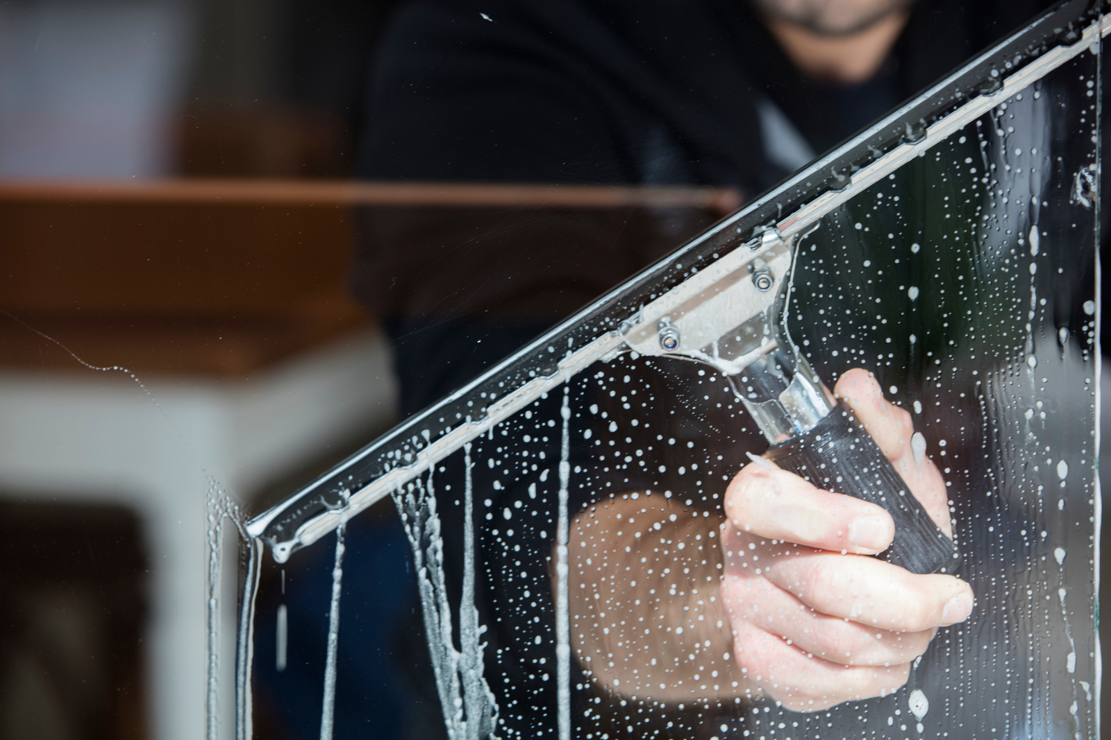 How to Maintain and Clean Your Glass Hardware: Tips from the Experts